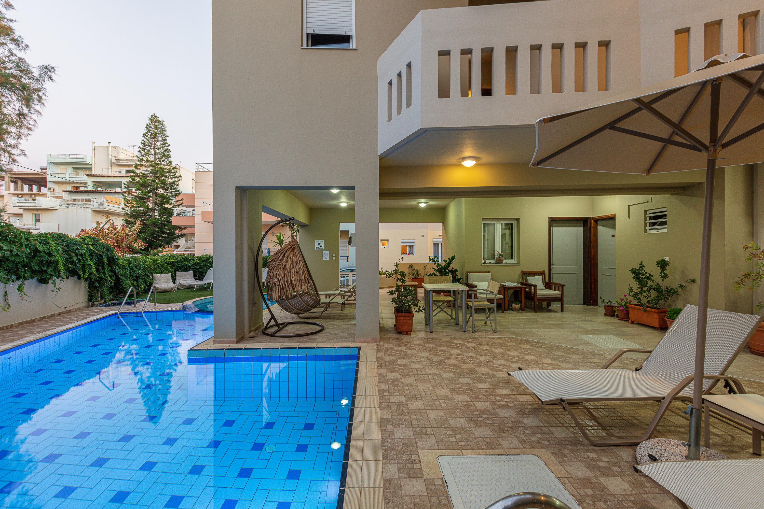 Batis Beach Hotel Ретимно Экстерьер фото
