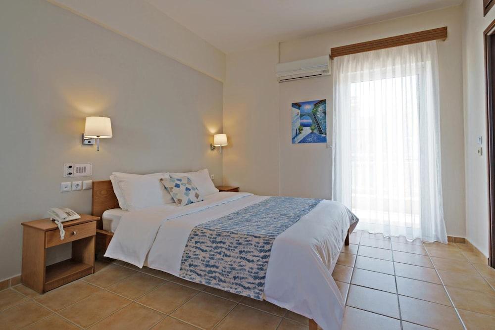 Batis Beach Hotel Ретимно Экстерьер фото