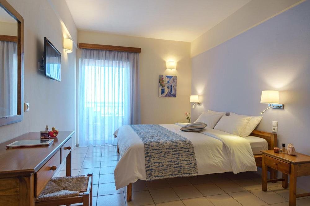 Batis Beach Hotel Ретимно Экстерьер фото