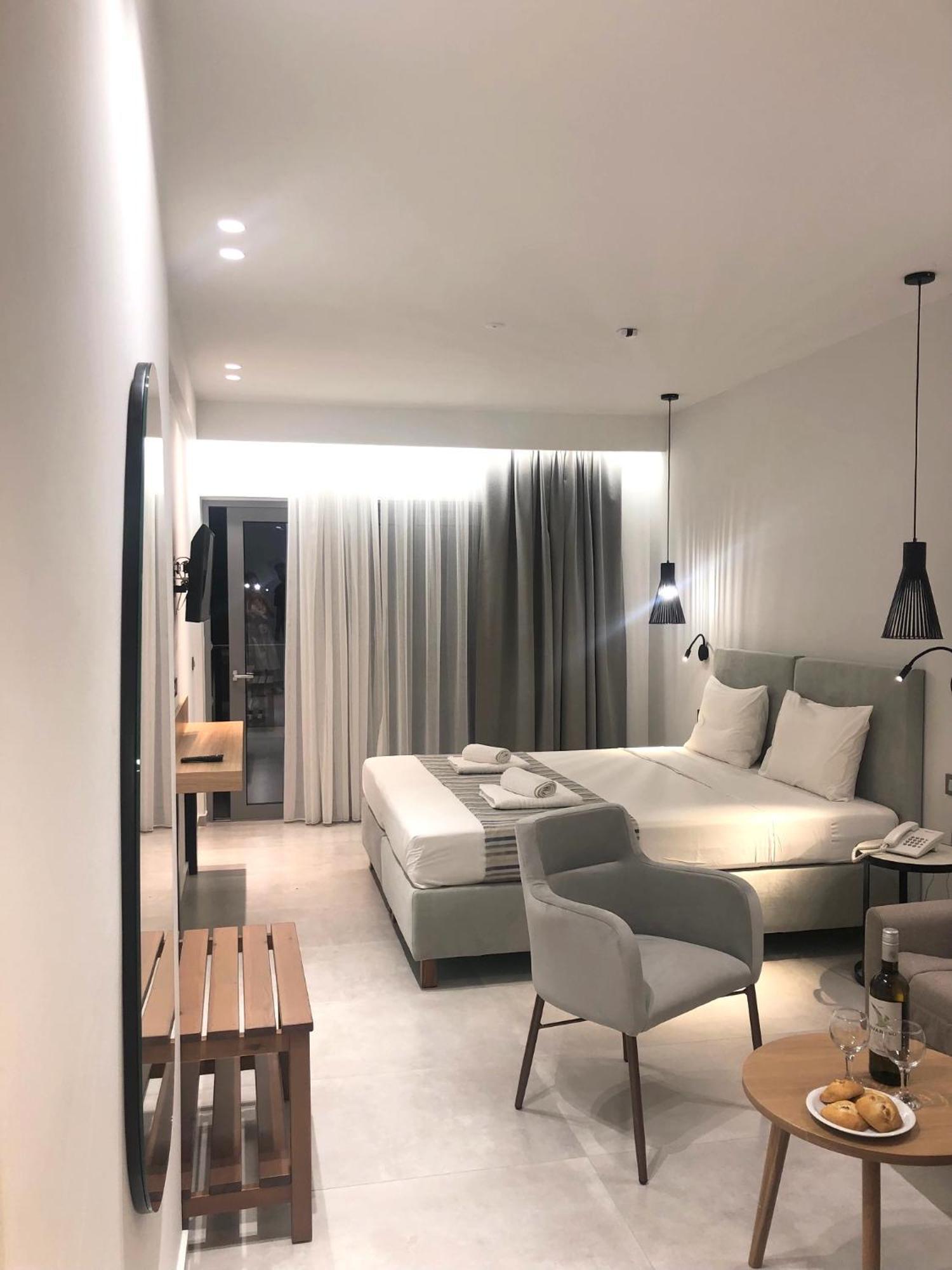 Batis Beach Hotel Ретимно Экстерьер фото