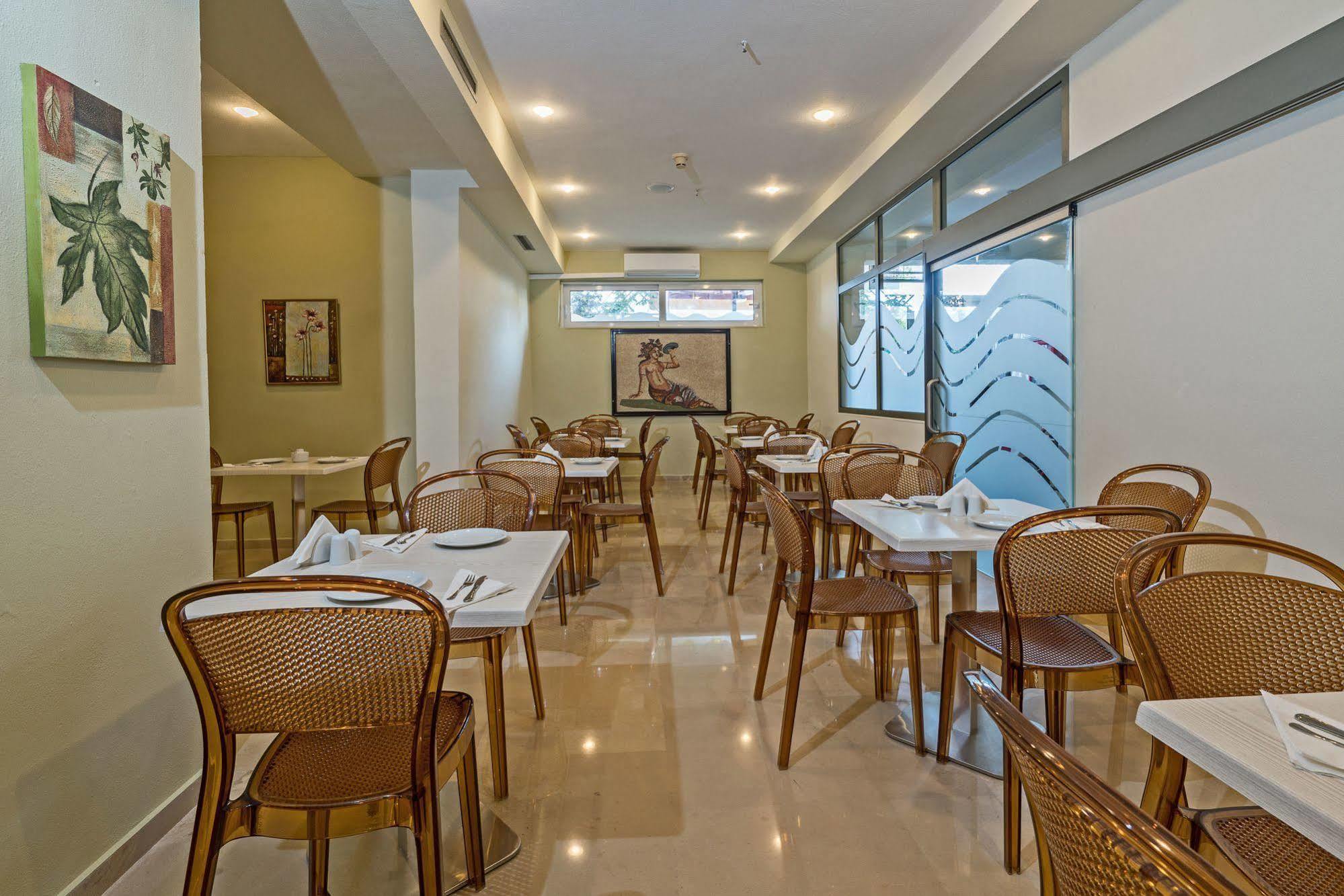 Batis Beach Hotel Ретимно Экстерьер фото